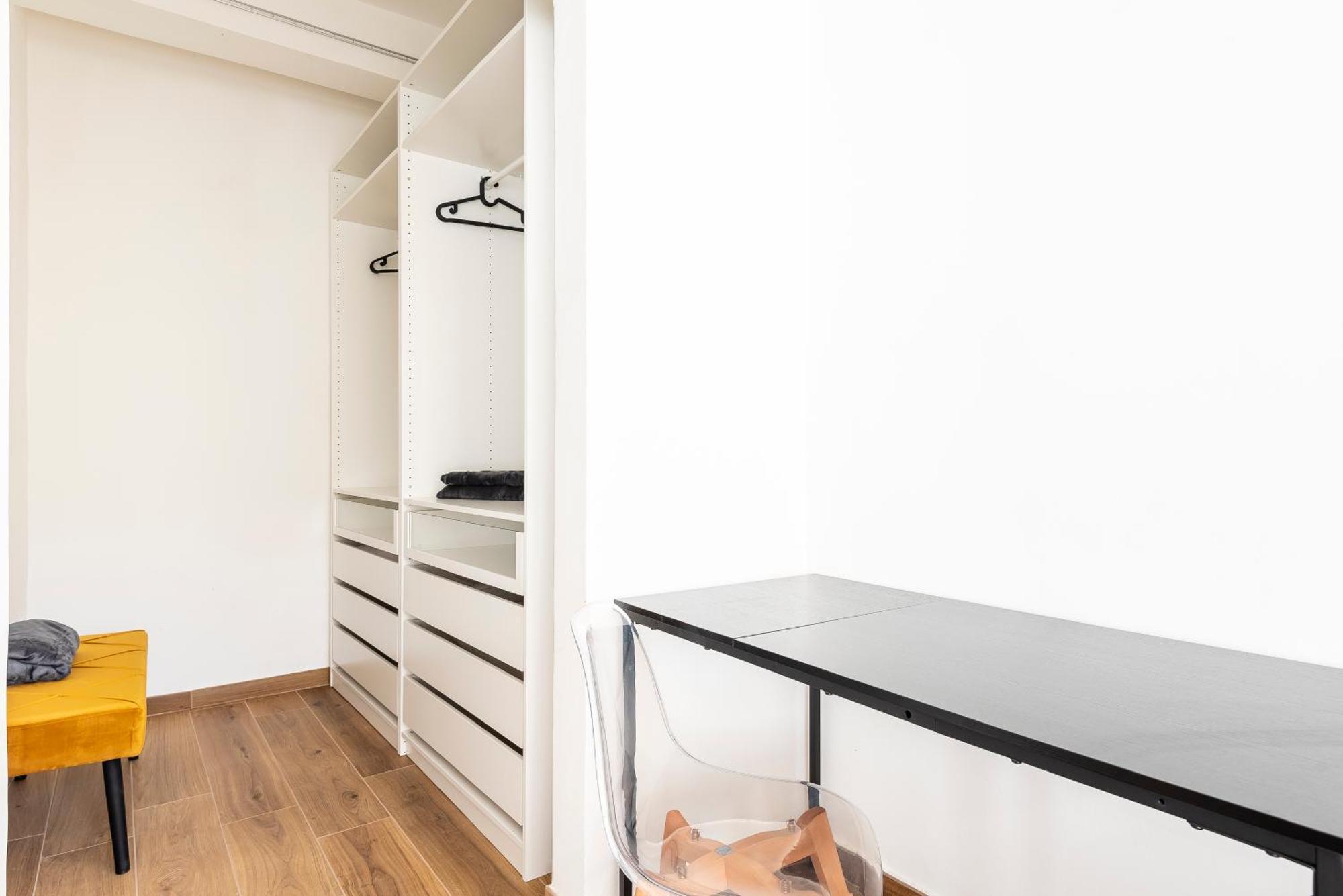 Alloro Apartment